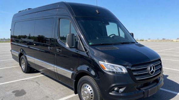 palmdale airport sprinter van service
