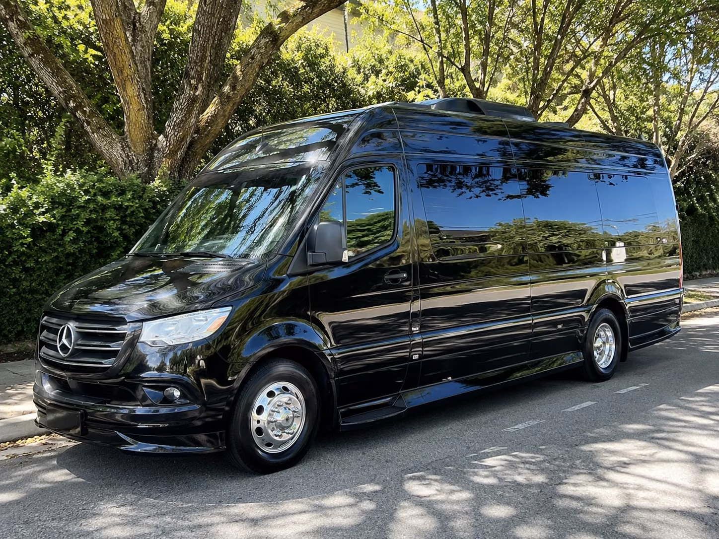 find the perfect transportation for your next airport transfer 2