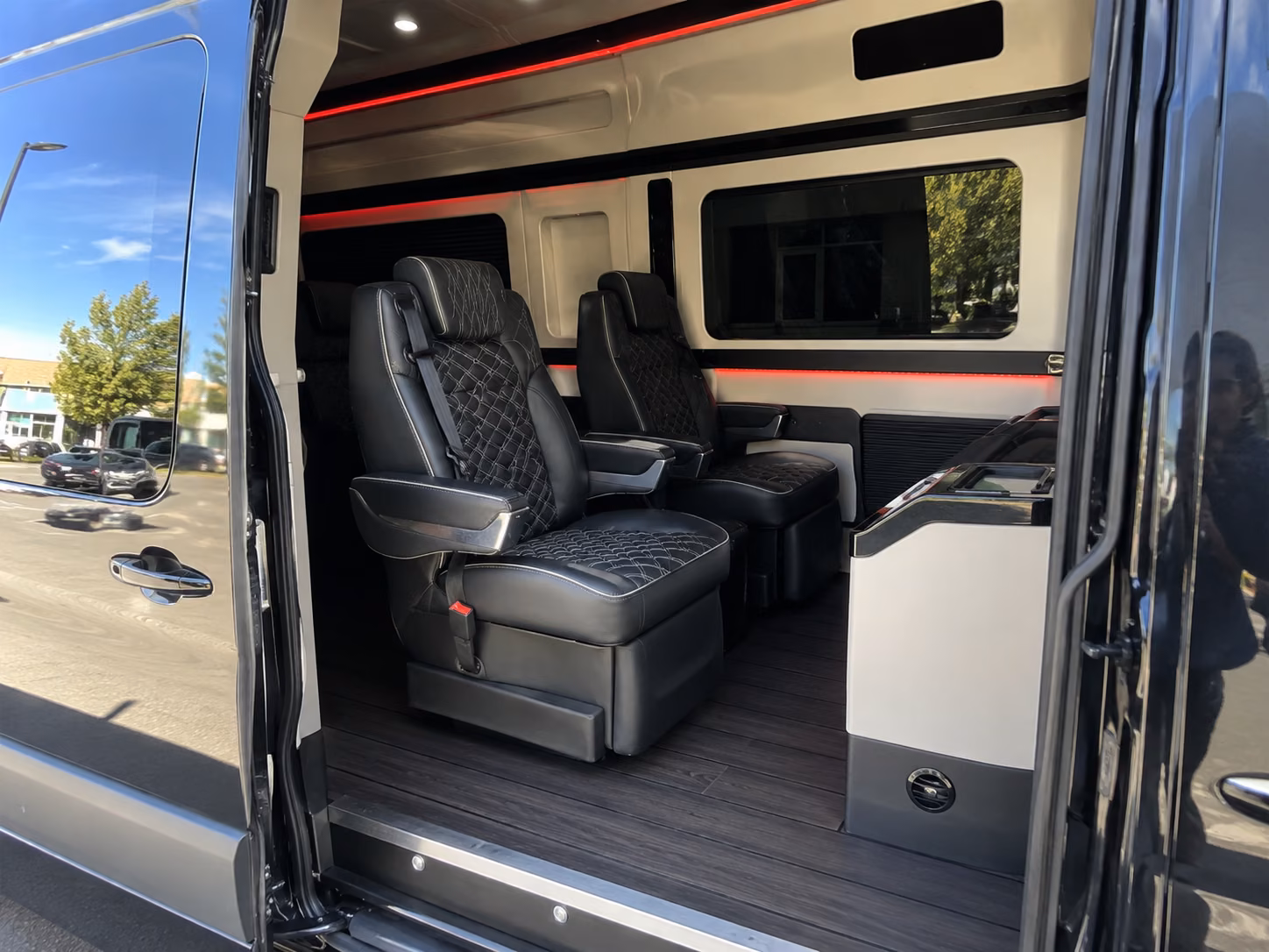 find the perfect transportation for your next corporate event 4